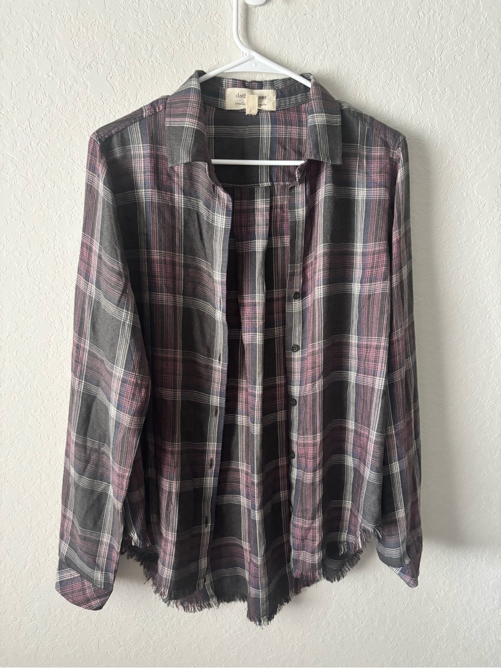 Cloth & Stone Plaid Button Down Shirt M Gray Purple Rayon Blend Raw Hem Grunge